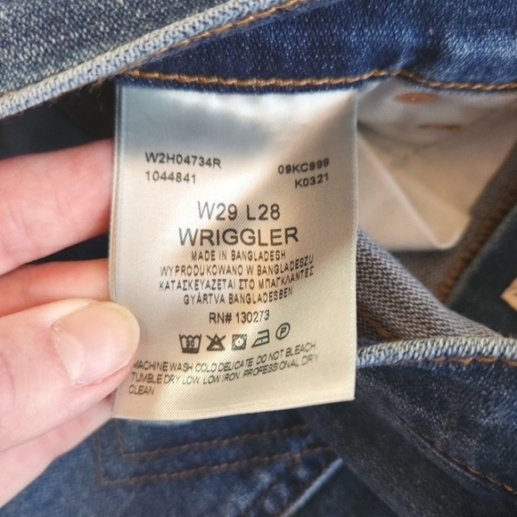 NWOT Wrangler Wriggler High Rise Skinny Jeans, Size 29 - Picture 10 of 12